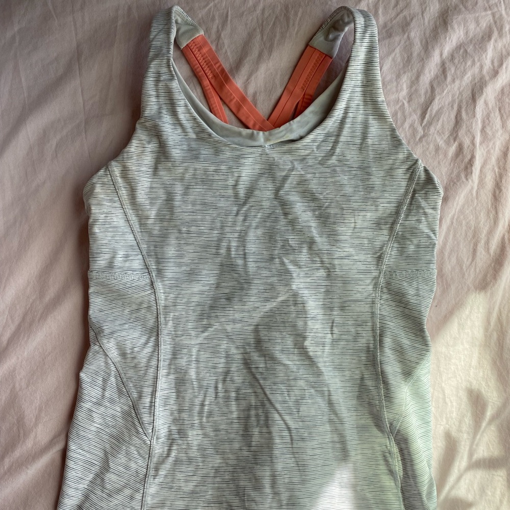 Lululemon tank top